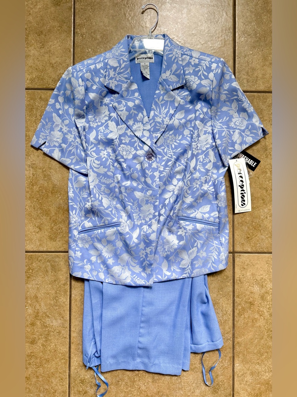 2-Piece Pant Suit Size 16 Vintage Perceptions Floral Jacket New FAST SHIPPING